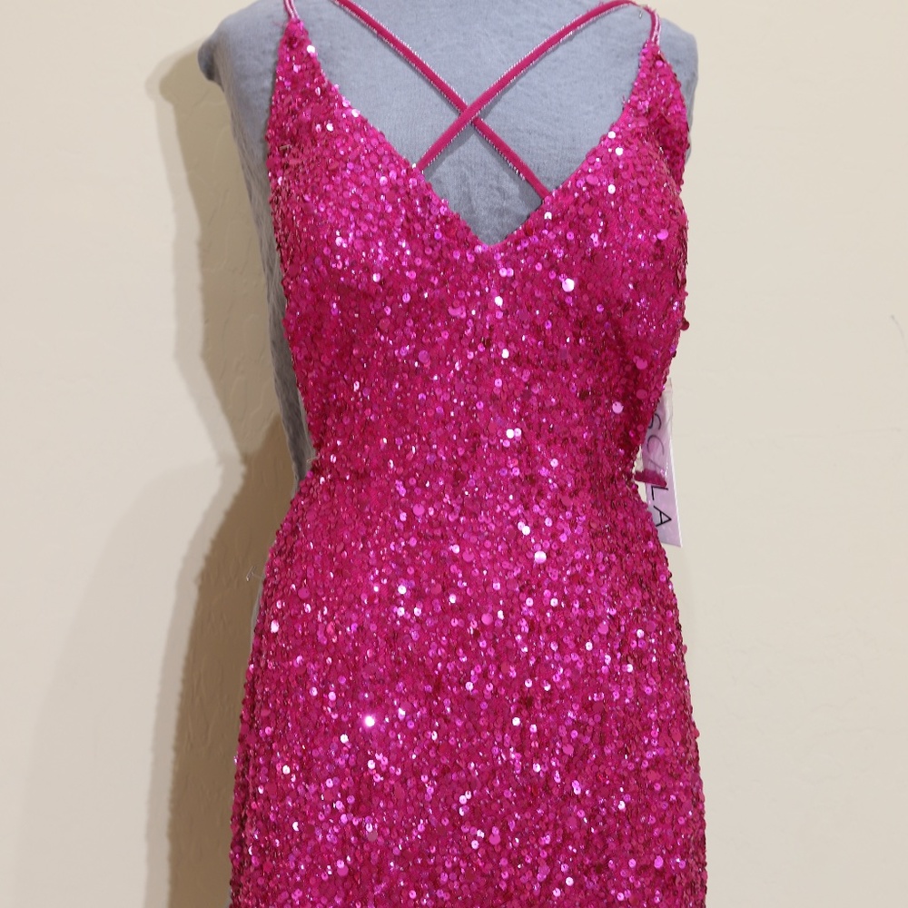 SCALA v-neck sequin spaghetti strap high cut dress in magenta size 6